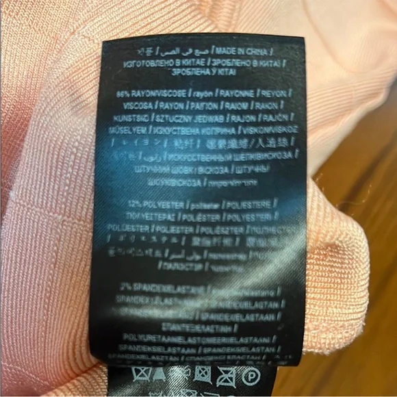 Guess | Women’s Size XS Salmon Pink Ribbed Bodycon Mini Dress - Picture 10 of 13